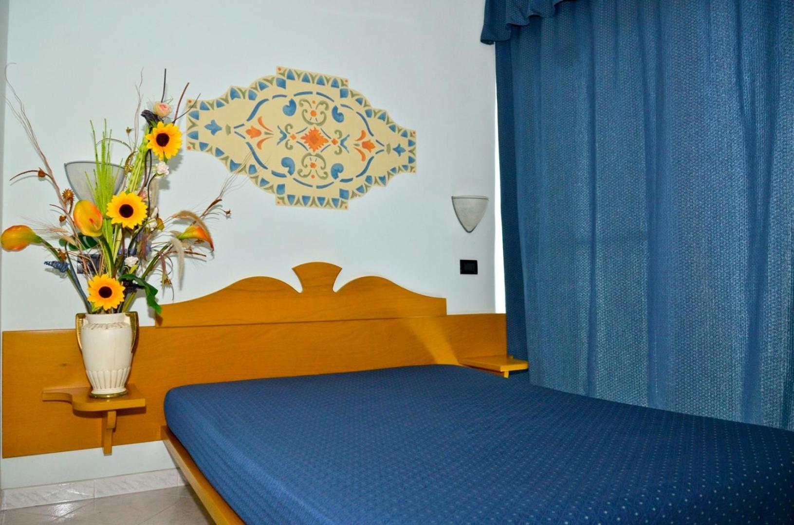 Alessidamo Club Metaponto Hotel Ruang foto